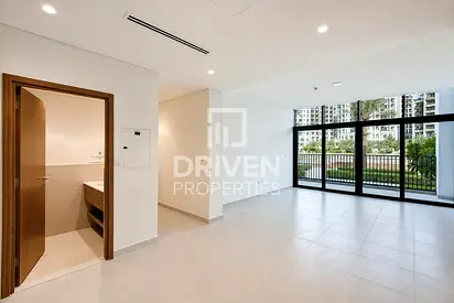 Promenade View | Low Floor | Private Terrace