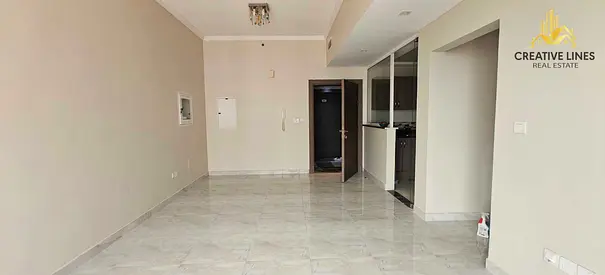 Luxury 1BHK Apartment with fully fitted Kitchen//Gym, pool, parking available// Closed to School zo
