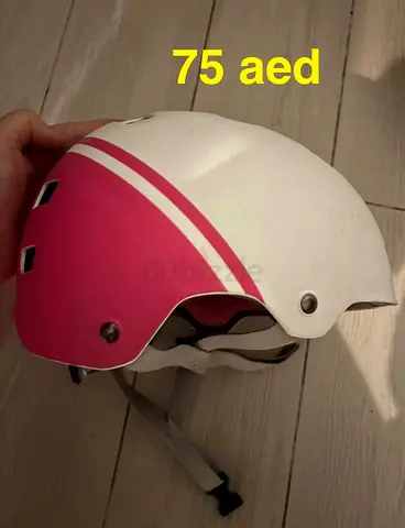 Roller skating helmet