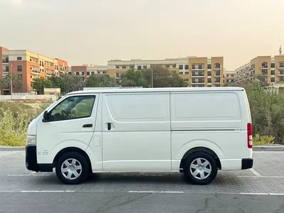 2015 Toyota HIACE 照片 11