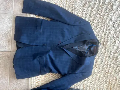 Navy blue men's blazer - size M, lightly used