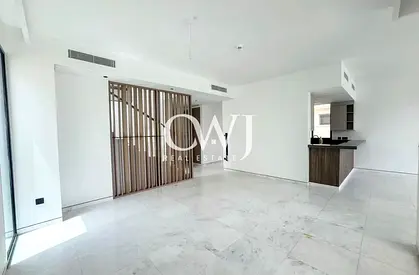 Closed Kitchen | Unfurnished | Multiple Cheques