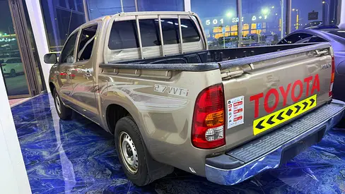 صورة 6 لـ 2010 Toyota HILUX