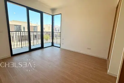 PREMIUM 5BR VILLA | VACANT | UNFURNISHED