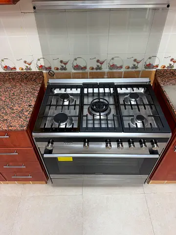 SIEMENS Cooker made in Germany under warranty