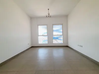 Huge offer 1bhk with balcony and 2 washroom in tilal city price 46k