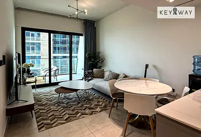 Canal View | Fully Furnished | Spacious 1 Bed