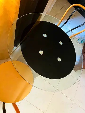 Table Round Glass