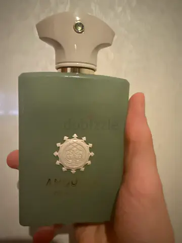 Amouage meander