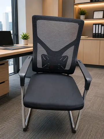 Comfortable Black Mesh Visitor/Meeting Chair with Cantilever Frame