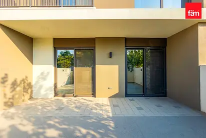 Fully Furnished | Single Row | Vacant