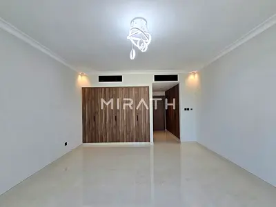 INDEPENDENT MODERN VILLA NEAR TO LAMER
