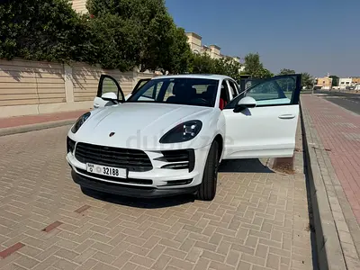 Personal Porsche Macan for sale in perfect condition, Lady driver