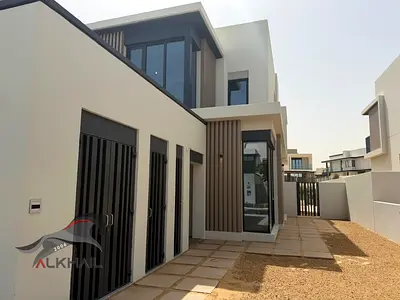Corner Unit - Single Row -Landscaping - Huge Plot
