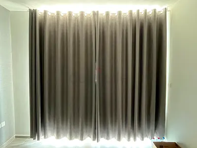 Light grey blackout curtains with eyelet rings - set of panels