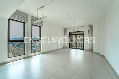 Pool View | Unfurnished | Large Layout