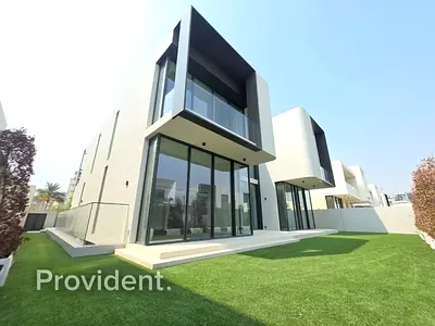 Vacant | Upgraded | Unfurnished | Basement