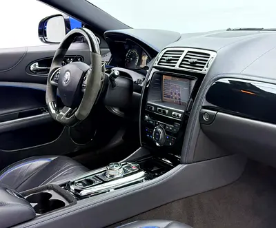 2013 Jaguar XKR — фото 7