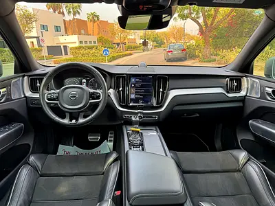 صورة 14 لـ 2018 Volvo XC60