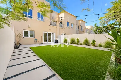 2BR Townhouse | Unfurnished | 2 Parking