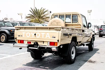 صورة 7 لـ 2026 Toyota LAND CRUISER 70 SERIES