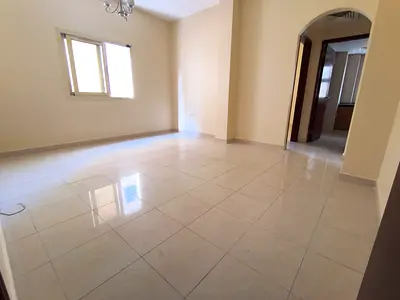 NEAT AND CLEAN BUILDING 1 BEDROOM HALL CLOSE TO SAFARI MALL READY TO MOVE FOR FAMILIES ONLY