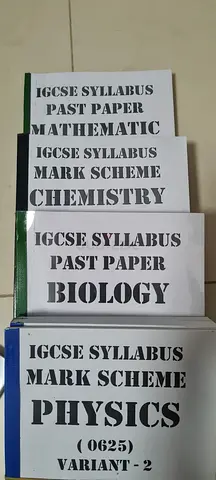IGCSE Syllabus Past Papers set: Physics, Biology, Chemistry, Mathematics, Papers (multiple)