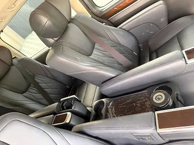 صورة 9 لـ 2022 Toyota GRANVIA