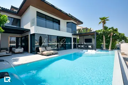Beautifully Renovated | Private Spa | High Number