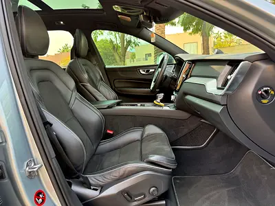 صورة 10 لـ 2018 Volvo XC60