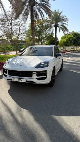 2025 Porsche Cayenne GTS