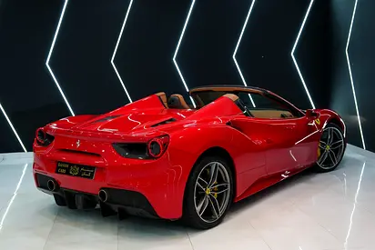 2017 Ferrari 488 — миниатюра 14