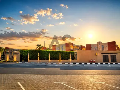 10+ Amenties ! Gated Community ! Luxury 1bhk 40k/42k/43k Book your Flat