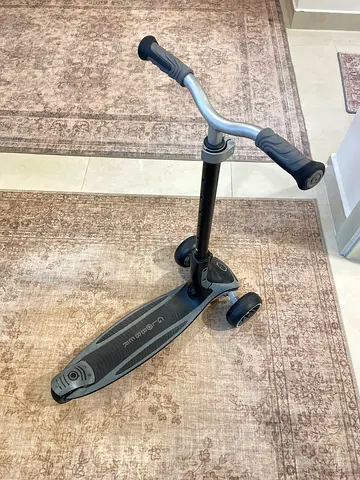Globber scooter for adults and kids