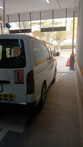 2014 Toyota HIACE 照片 3