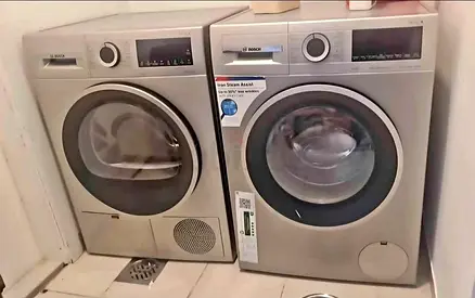 Bosch Series4 model Saperate Set 9kg washer 9kg Dryer latest version Slightly used