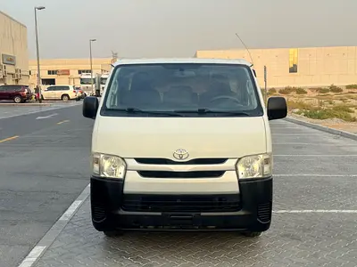 2015 Toyota HIACE 照片 2