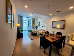 Waterfront Living near Palazzo Versace with Pool, Gym & Parking - 5 Minutes to Downtown