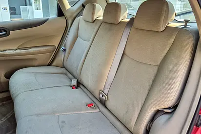 2015 Nissan TIIDA — фото 12