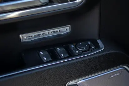 صورة 13 لـ 2023 GMC SIERRA