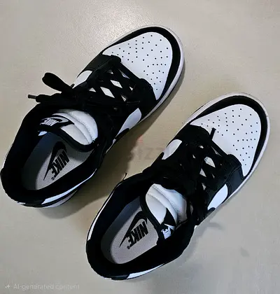 Nike low-top sneakers - Black & White, lightly used