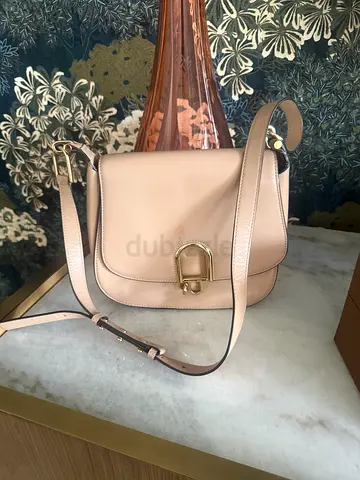 Micheal kors hand bag