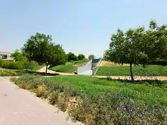 Direct entry to the Park|Ready to move|Close to kids play Area|4Bhk + Maids villa