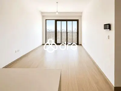 Ready to Move | Brand New | Spacious Layout