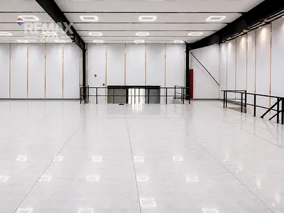 Fully Upgraded | Multi-Use | Vacant Now