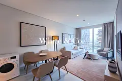 LUXURY LIVING | VACANT | SPACIOUS LAYOUT