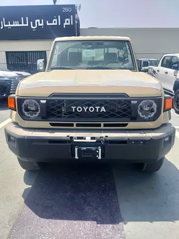 Toyota Land Cruiser LC 79 LX 4.0L V6 Radar FULL OPT 2026 GCC Specs