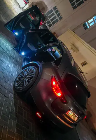 2018 Infiniti QX70 照片 10
