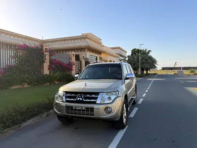 Mitsubishi Pajero 2014 Model Gcc Specs Super clean Car