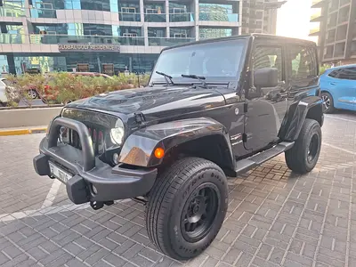 Jeep Wrangler Sahara 2014 - American Specs